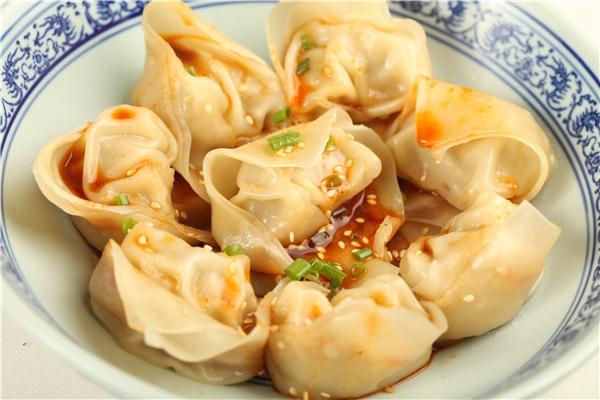 成都小吃一条街在哪个地方,成都哪的小吃最多最好吃？