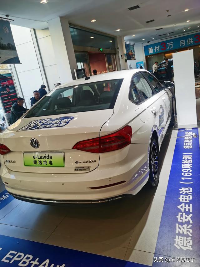中国一汽纯电动汽车，想买新能源车，不想买新品牌，有没有合资品牌推荐？