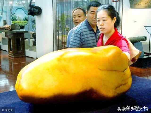 玉石分类和等级,玉石和其它石头的区别是什么？