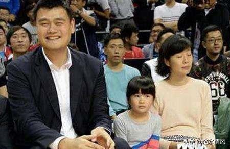姚明.董卿等口口声声爱国，却把自己孩子改变国籍是真心爱国吗