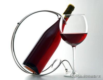 葡萄酒时间越长越好吗，白酒和红酒哪种放的时间越久越好喝，主要是为什么？