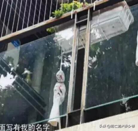 灵异事件监控录像娃娃机:娃娃机复位键的传闻是真的吗？