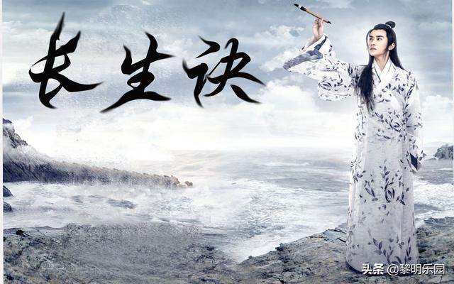 我跌跌撞撞奔向你歌名:能否把你最近常听的歌推荐给我？
