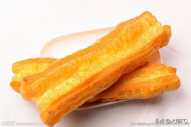 香酥油条的做法及配方,请教香酥油条的配方是什么？