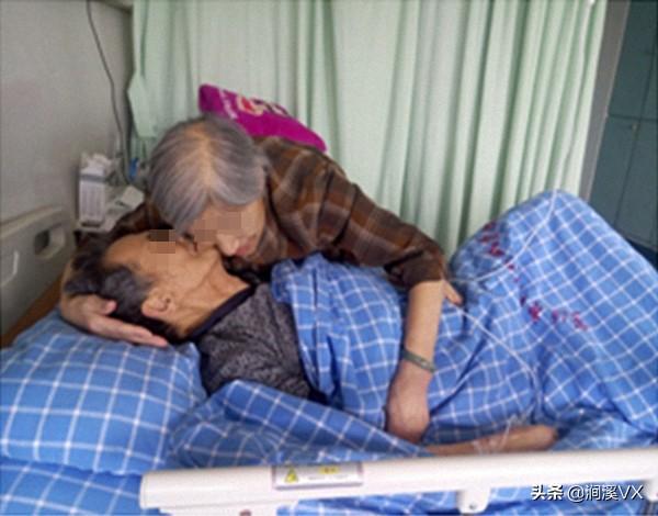 深情不及久伴,厚爱无需多言。爱和陪伴,这种渴求奢侈吗？
