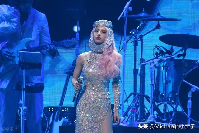 雷迪嘎嘎成名曲:歌坛里让你选3个女歌手，你会选去看谁的演唱会？
