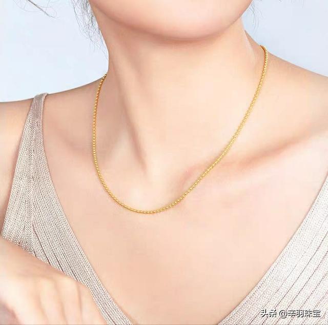 老凤祥黄金项链款式:买金子哪个牌子好？想给妈妈买一条金项链，大概需要几千块钱？