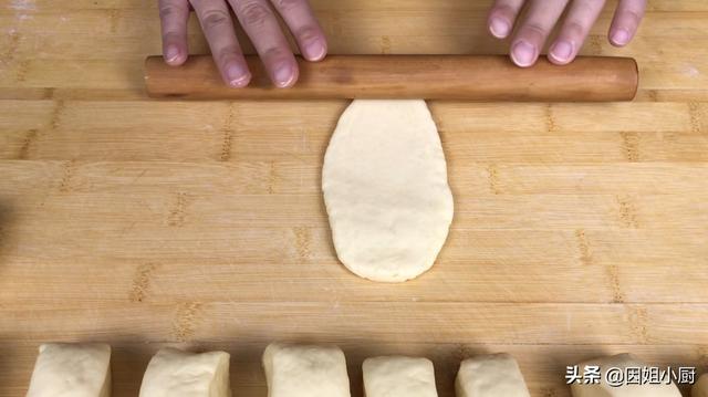 暄小面包:最简单的面包是什么？如何制作？