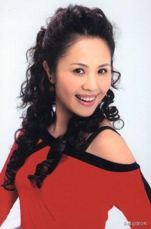 女高音歌手:中国的女高音歌手，李琼算一个，还有谁？