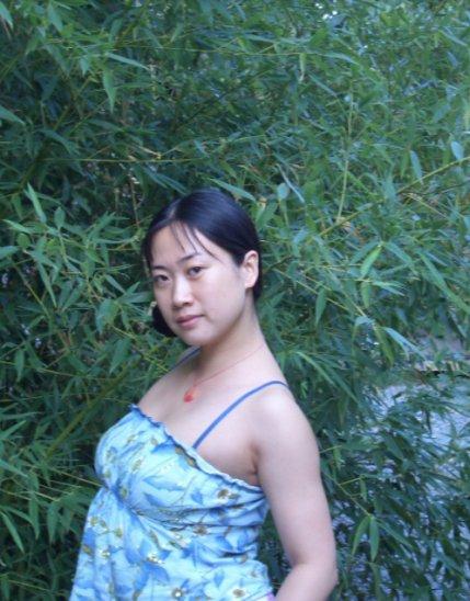 张平文，16年前网红第一人“芙蓉姐姐”，当初以丑为美，现在却身家上亿