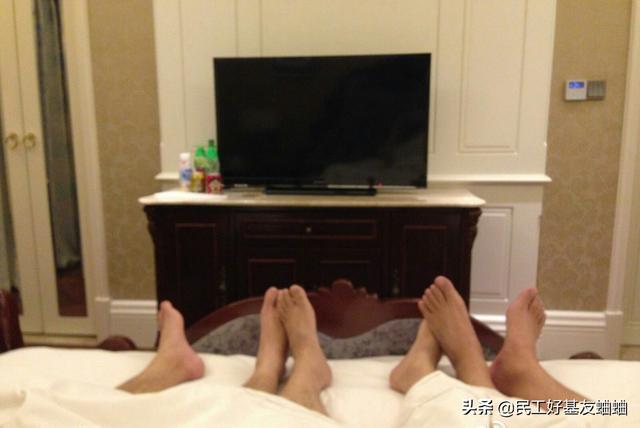 同性恋该怎么走完这一生,一定是孤独终老吗？担心自己会是那一个怎么办？