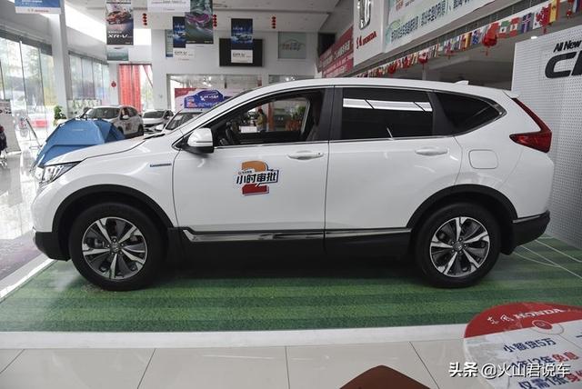 本人目前看上了CRV风尚版和CX5智尊型,兄弟姐妹们,给个意见,这两款应该选哪款？
