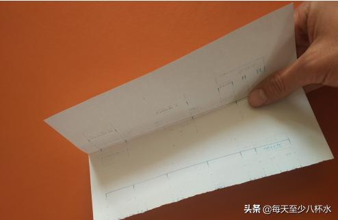 10分钟不落的纸飞机折法简单，怎样制作纸飞机——手工制作