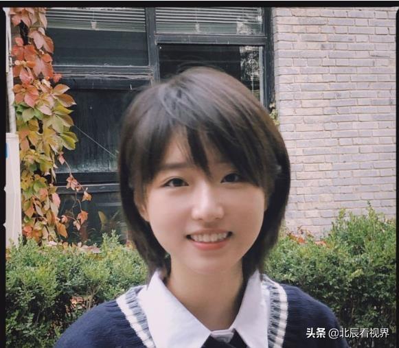 演员成果的老公是谁:范明老婆厉玲资料背景厉玲前夫是谁有几个孩子？