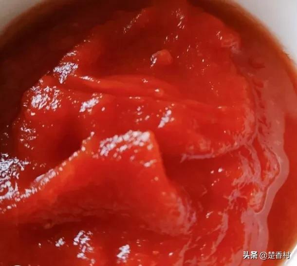 西红柿如何做成番茄酱，西红柿酱的做法是怎样的需要去皮吗
