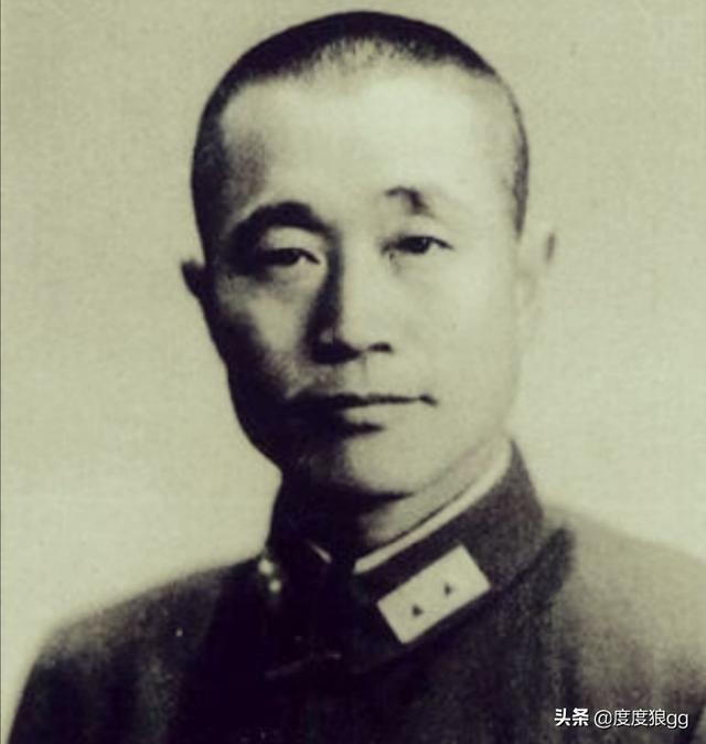 黄埔名将:黄埔军校学制最短仅半年，连中专都不如，为何能培养那么多名将？