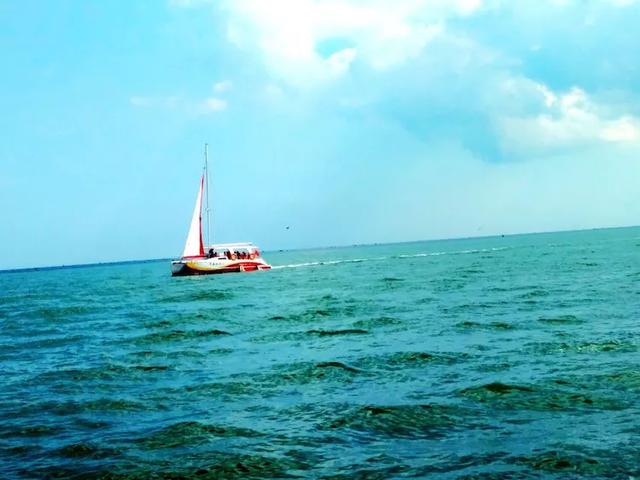 9月份适合去哪里旅游(八月份去哪里旅游最合适)