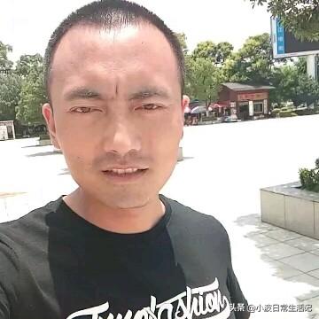 螨虫叮咬:宝宝身上被螨虫咬的好多痘痘，该怎么办