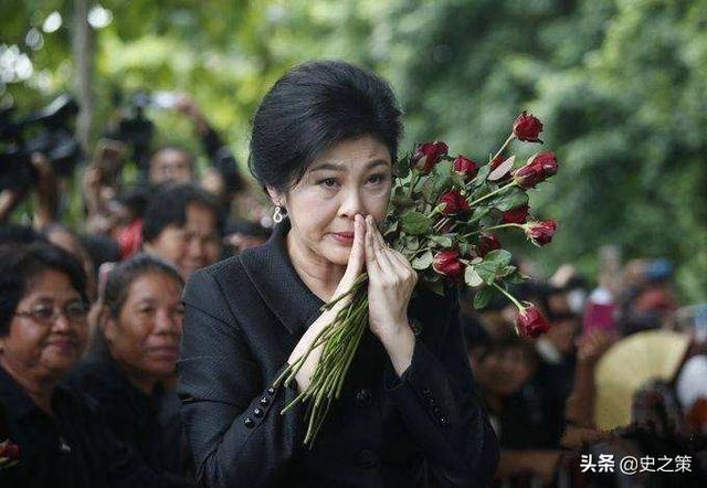 英拉简历:泰国首位女总理英拉下台后，国内没有容身之处，如今现状如何？