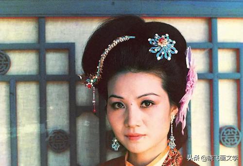 头条问答 - 《红楼梦》里的周姨娘是个什么样的人?(23个回答)