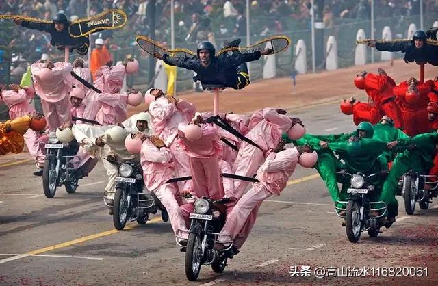 张小爆:九千岁魏忠贤为何没有唐朝宦官们的威风