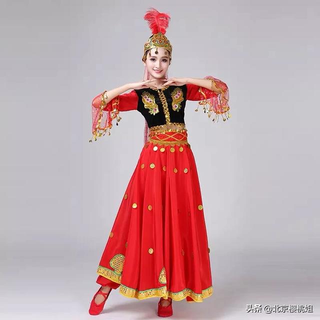 民族舞蹈服饰到底有多美，少数民族舞蹈服装，每个民族在服装款式都各有什么特点