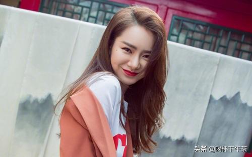 大张伟戚薇:你见过娱乐圈里最尴尬的事情是什么