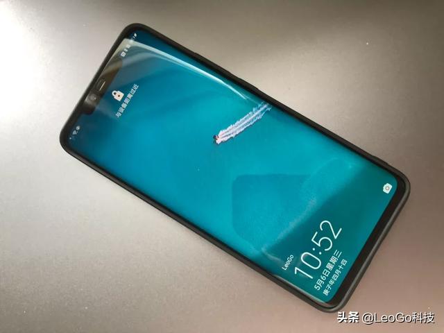 是谁开发出手机曲面屏这种“反人类设计”？你怎么看？插图39