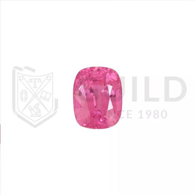 如何判断石头是不是玉石,怎样辨别一块石头是不是玉？需要详细回答？