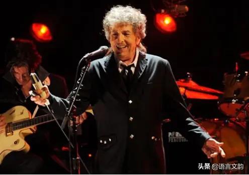 鲍勃迪伦:鲍勃·迪伦 (Bob Dylan)在文学上有哪些造诣？