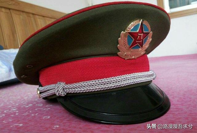 頭條問答 - 士官帽與軍官帽區別在哪?(21個回答)