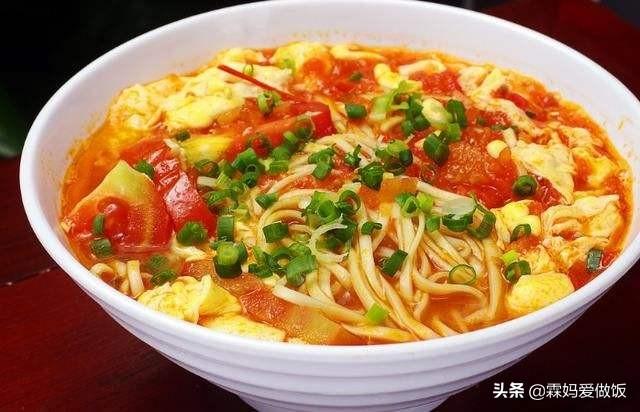 茄汁面怎么做好吃，郑州的茄汁面真好吃，特别是 卤的鸡翅，又麻又辣，是怎么做的呢