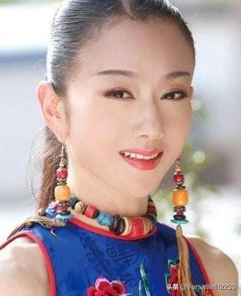 周润发的老婆:周润发裸捐50亿，捐了吗？捐给谁了？