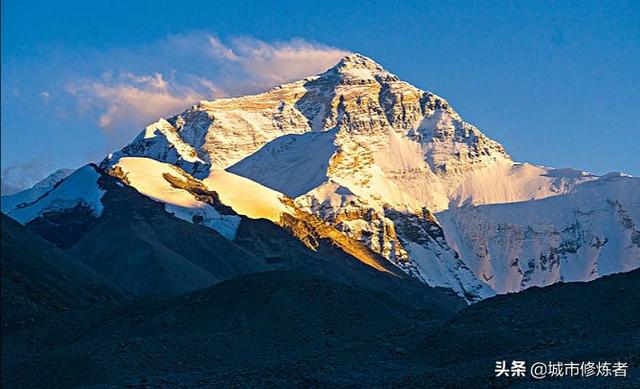 尼泊尔知乎，珠穆朗玛峰到底是中国的还是尼泊尔的
