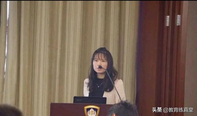 复旦劈腿女博士脚踏四船，博士阶段的学习很清闲？为什么她能游刃于四男博士之间？
