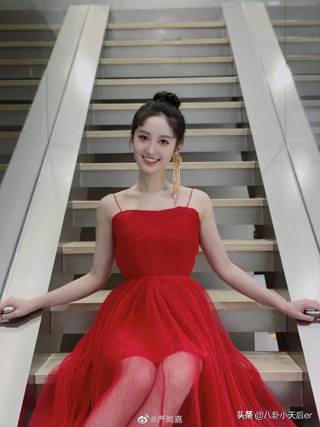 卢小嘉:西瓜妹严尚嘉为什么不转战影视圈？