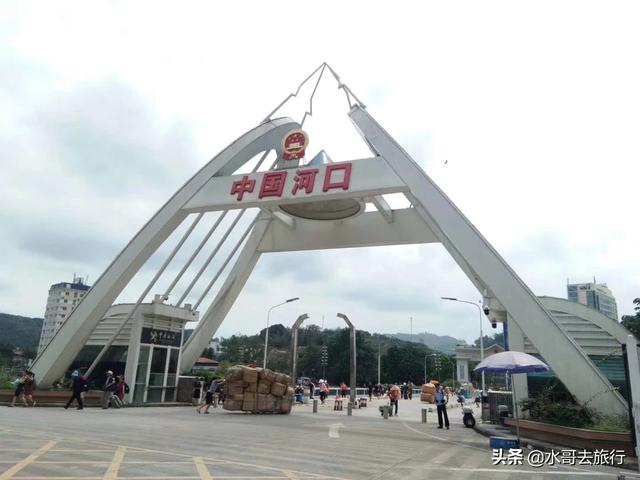 荥阳群:国内游，想带孩子“见世面”，去哪几个地方比出国<a href=https://maguai.com/list/52-0-0.html target=_blank class=infotextkey>旅游</a>都有意义？