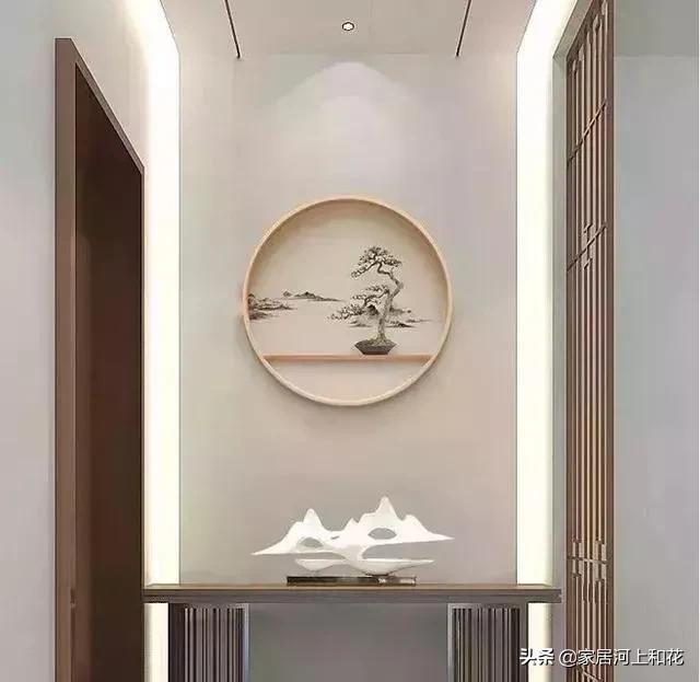 开门就对着客厅，要装个小屏风或者隔断吗