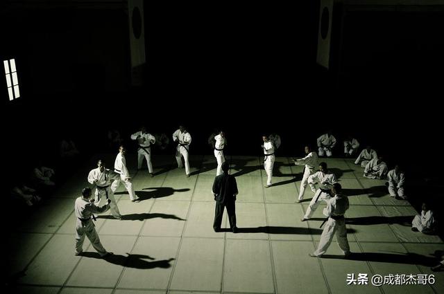 洪震南:《叶问》四部曲中哪一部最精彩为何感觉叶问广受女性喜欢