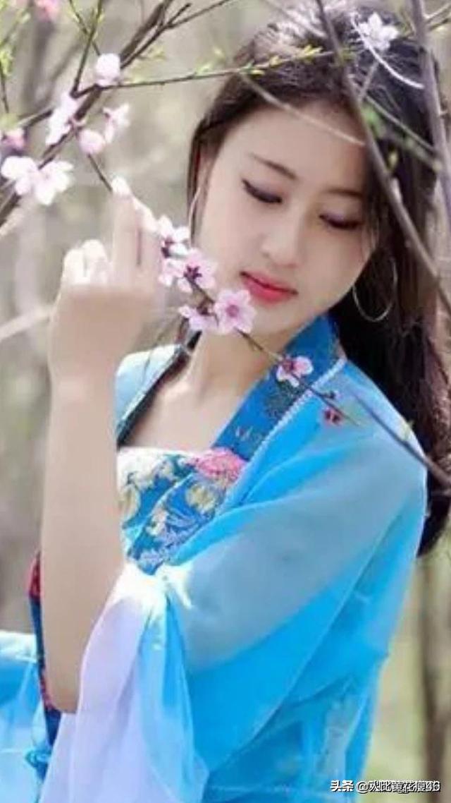现在那么多人做主播，当网红，到底挣钱吗？:网络红人思瑞直播 第24张