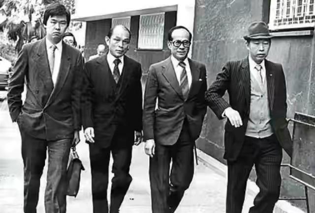 李兆基李嘉诚:香港富豪那么多，霍家财产比不上李嘉诚李兆基，为何地位最特殊？