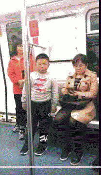 有哪些让你笑出内伤的GIF图