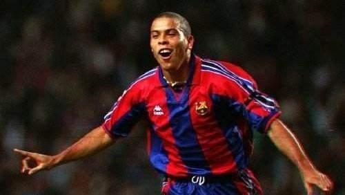 足球史上最强十一人分别是谁？插图33