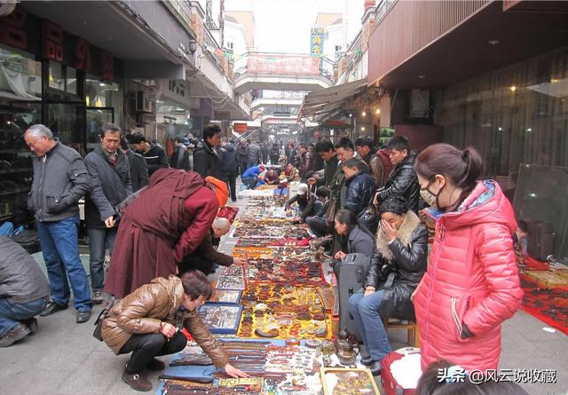 作为平民文玩玩家,大家建议收藏什么？