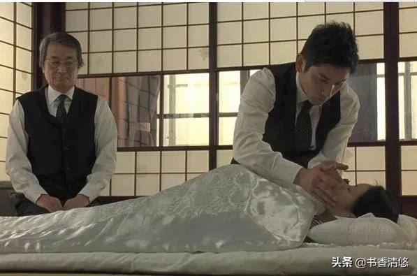 人死后为什么要盖住脸,人死后为什么要用布盖着脸？