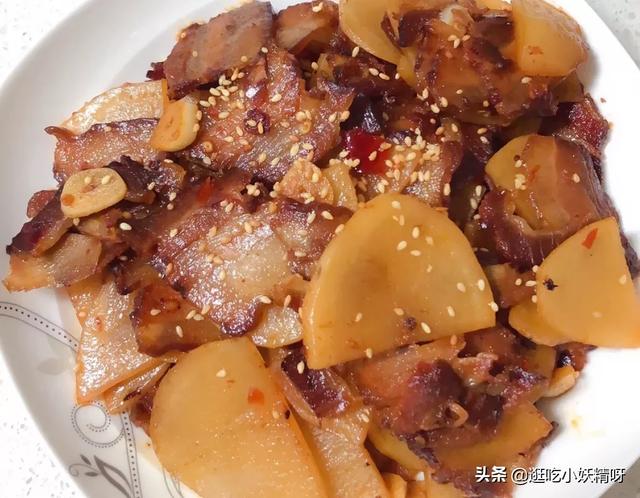 配菜,你家吃腊肉选用什么做配菜？