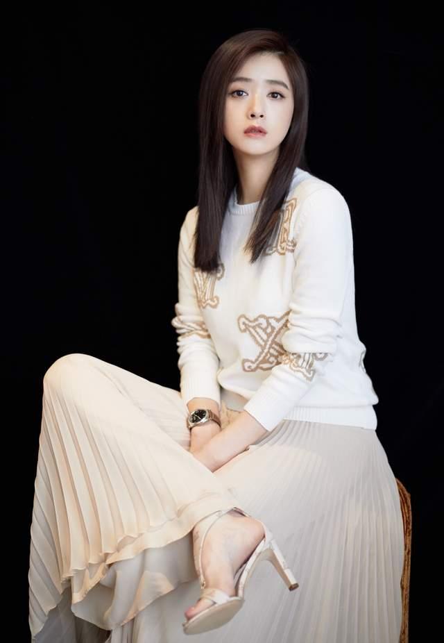 杜若溪图片:中国最美最漂亮的回族女明星都有谁？