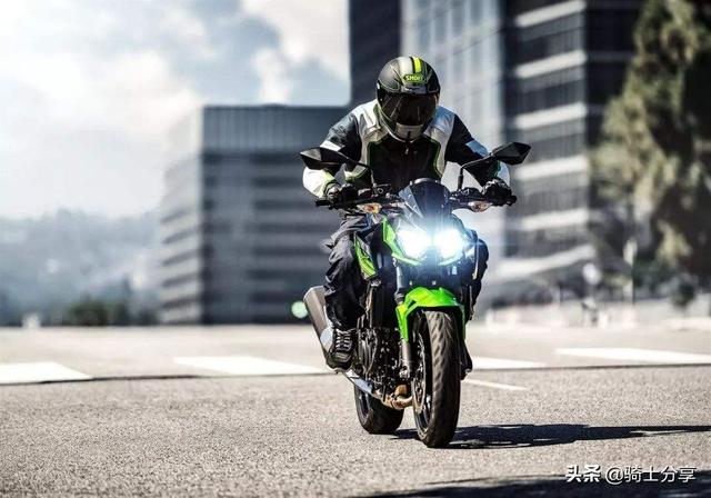 头条问答 为什么有些摩托车1000排量比小车1 6排量费油 90个回答