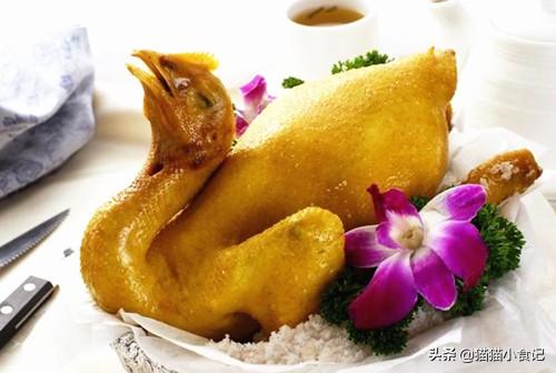 广东盐焗鸡怎么做好吃，广东省茂名市熟食盐焗鸡、高州盐焗鸡如何做的