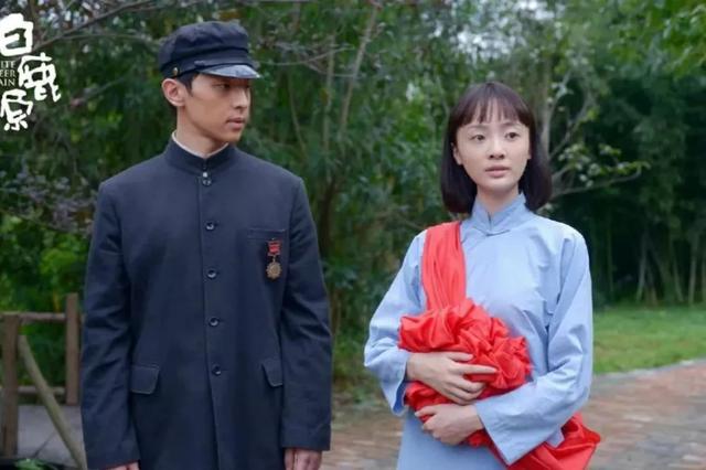 白鹿原白灵为什么换了:电视剧《白鹿原》中，为什么白灵不按原著写的那样活埋